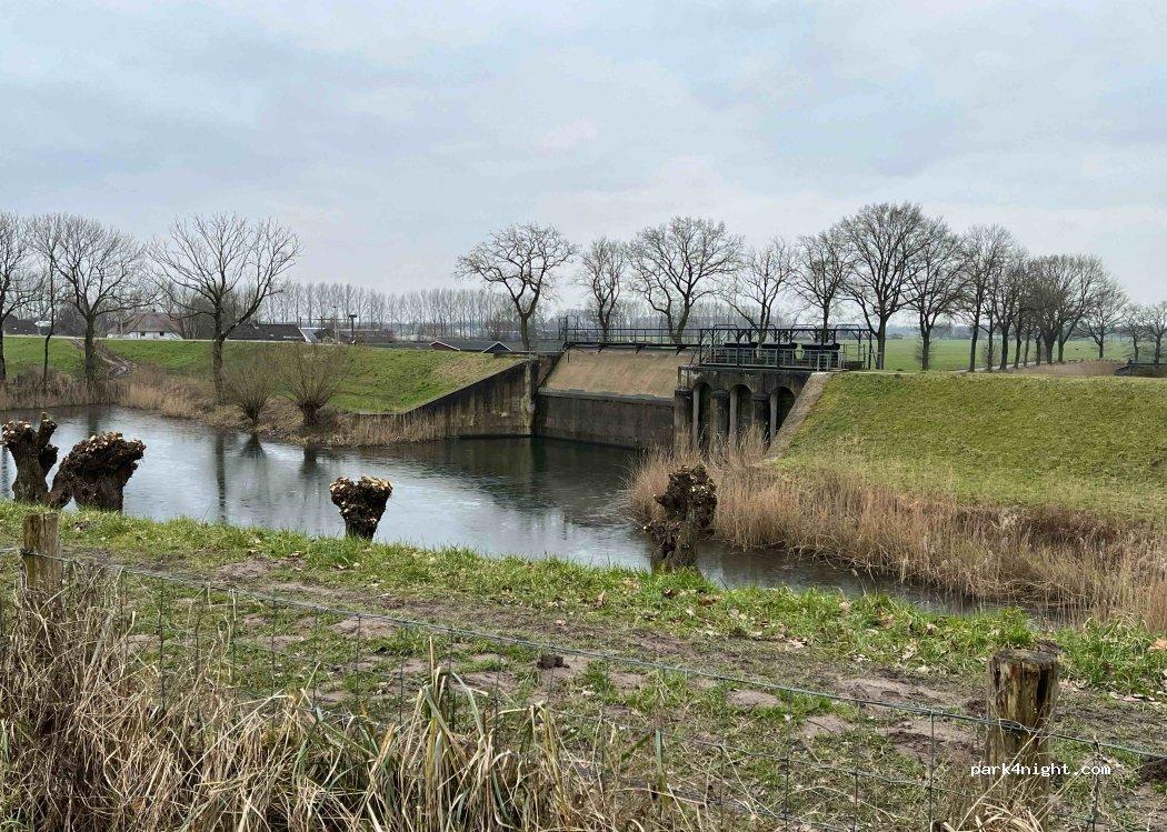 Camperplaats Fort Everdingen - Foto 4