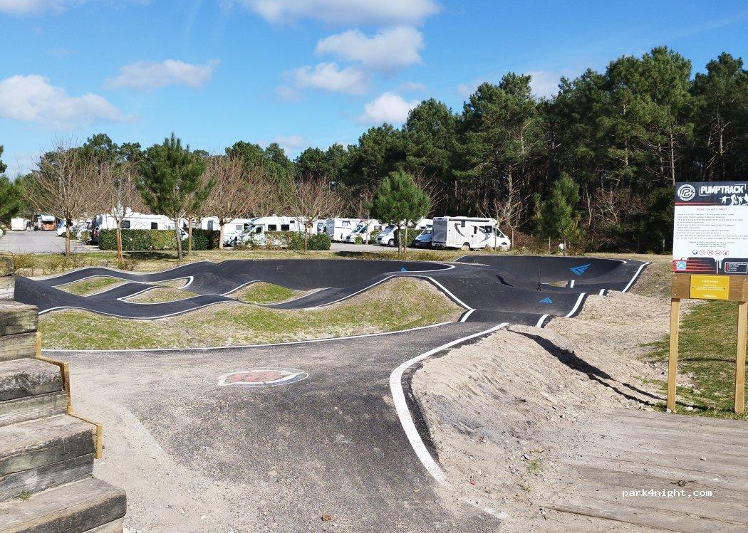 Area de autocaravanas Mimizan Plage