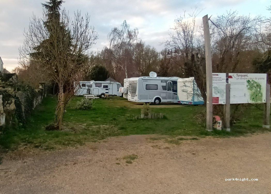 AIRE DE CAMPING-CAR TURQUANT - Foto 4