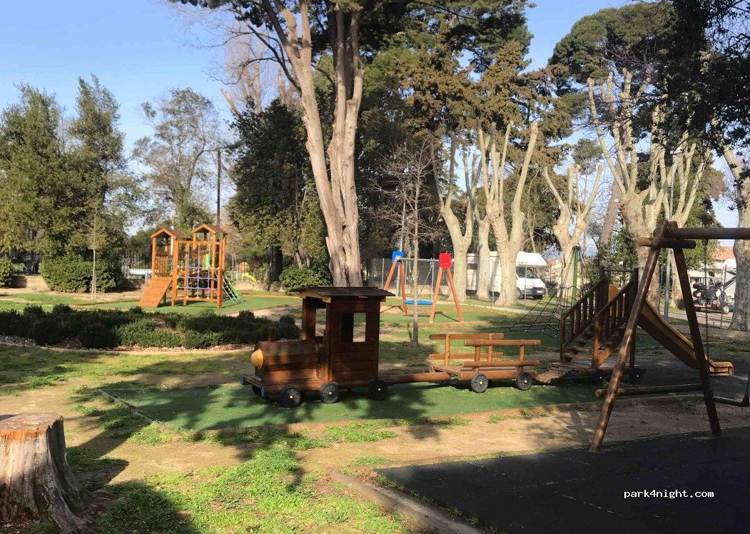 AiRE DE SERViCES CAMPiNG CARS "Le Parc" - Foto 3