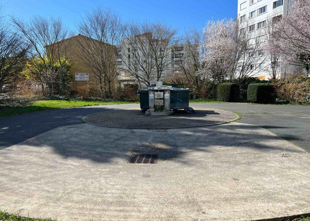 Aire camping-car Périgueux - Foto 3