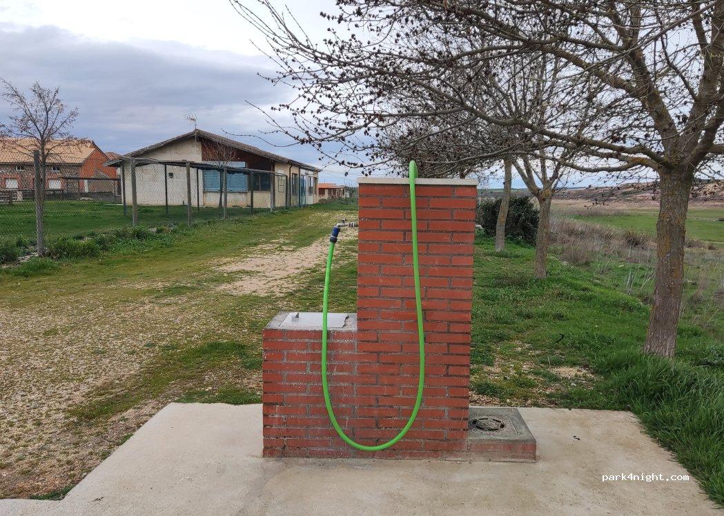 Área de Autocaravanas, Montamarta - Foto 5