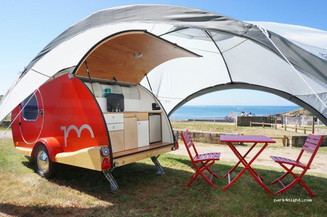 Área de servicios y estacionamiento para autocaravanas - Foto 3