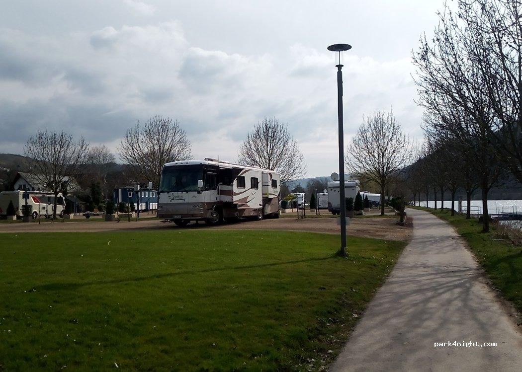 Wohnmobil-Stellplatz Neumagen-Dhron - Foto 3