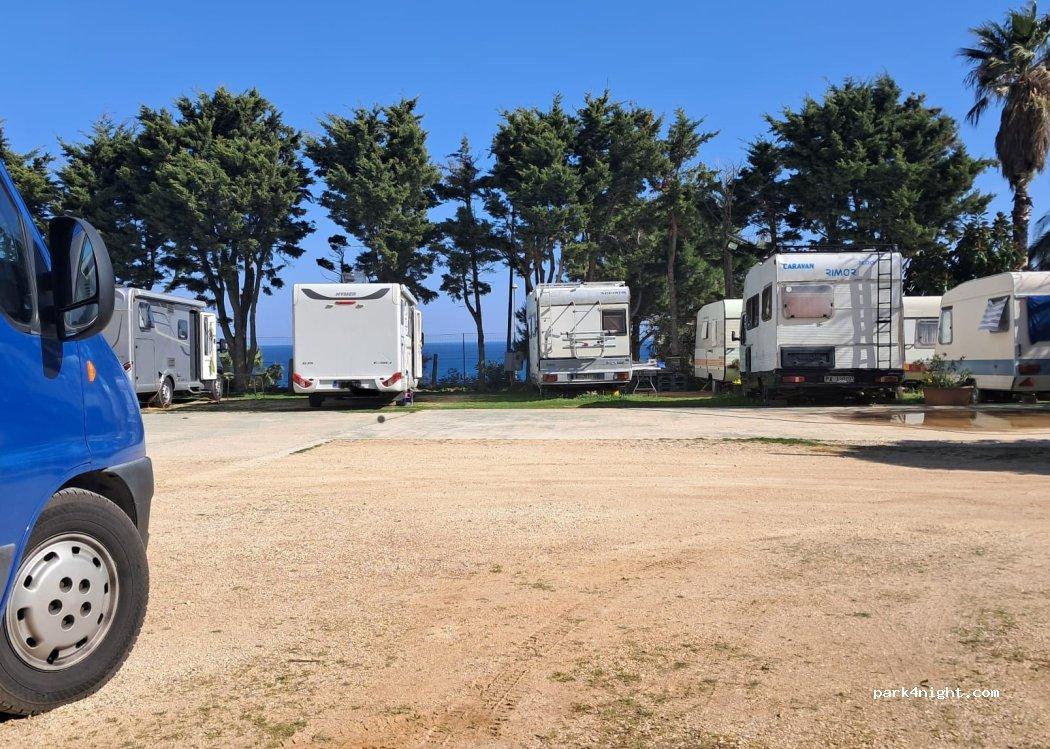 Parcheggio Auto e Area Sosta Camper Fontana - Foto 3