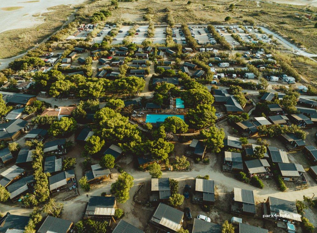 Aire de camping-car des Coussoules - Foto 2