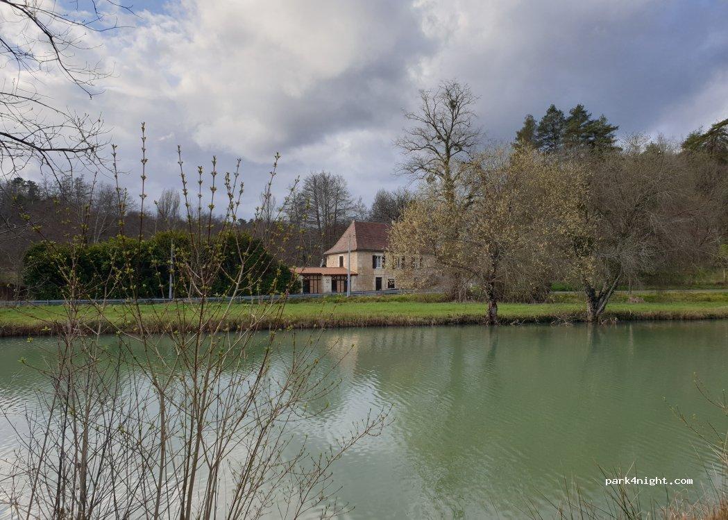 AREA CAMPER Queyssac - Foto 4