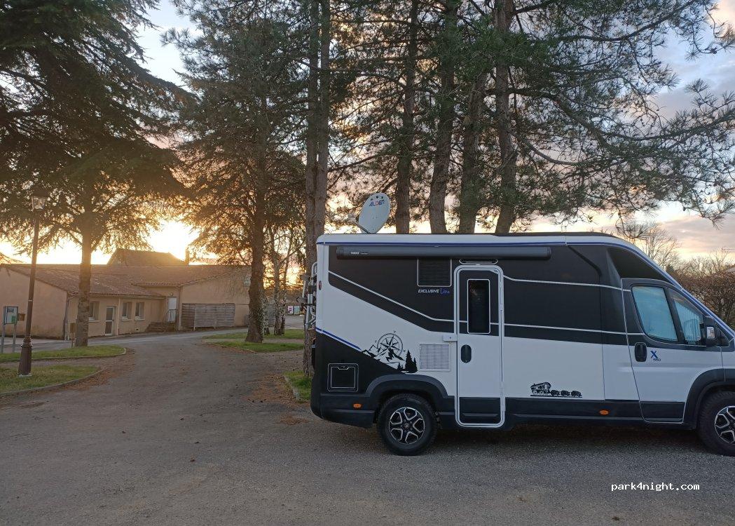 Aire de camping-car de Monpazier - Foto 5