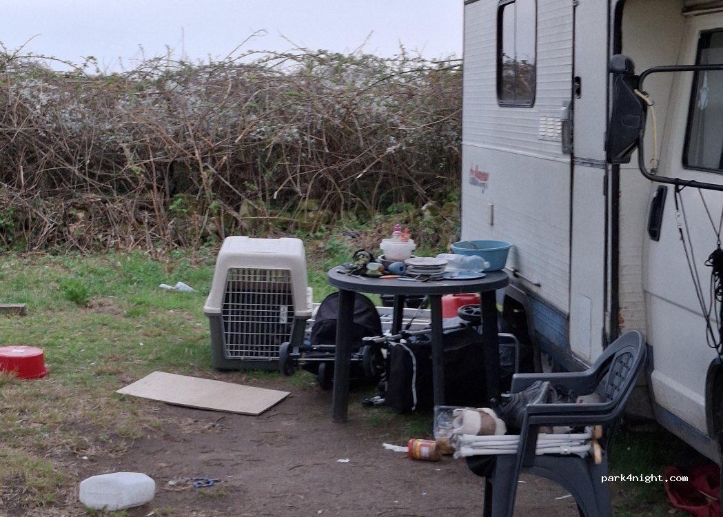 Aire De Camping Car de Kerhillio - Réseau AIreServices - Foto 4