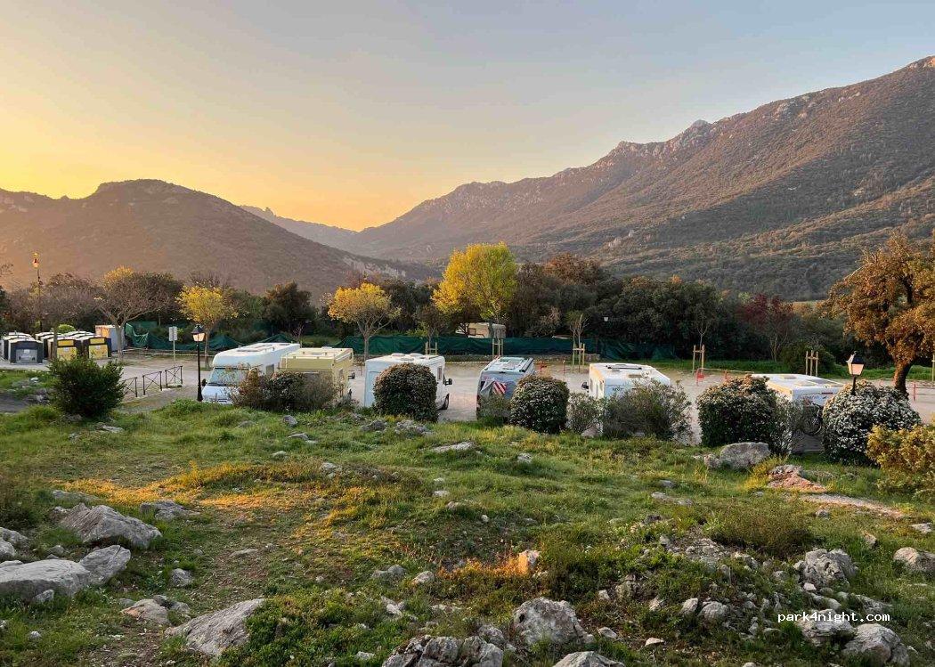 Aire de camping-car de Duilhac sous Peyrepertuse - Foto 4