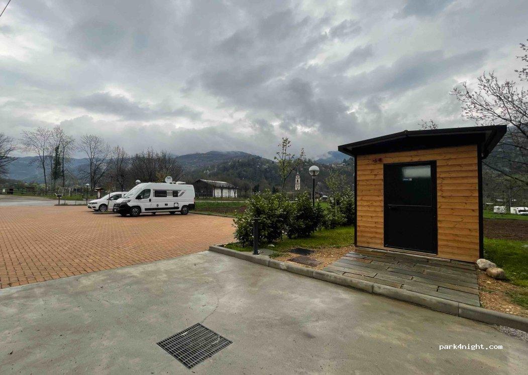 AREA SOSTA CAMPER CARTIGNANO - Foto 7