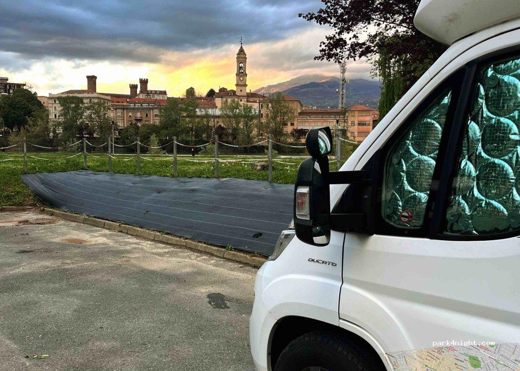 Area Sosta Camper - Ivrea - Foto 5