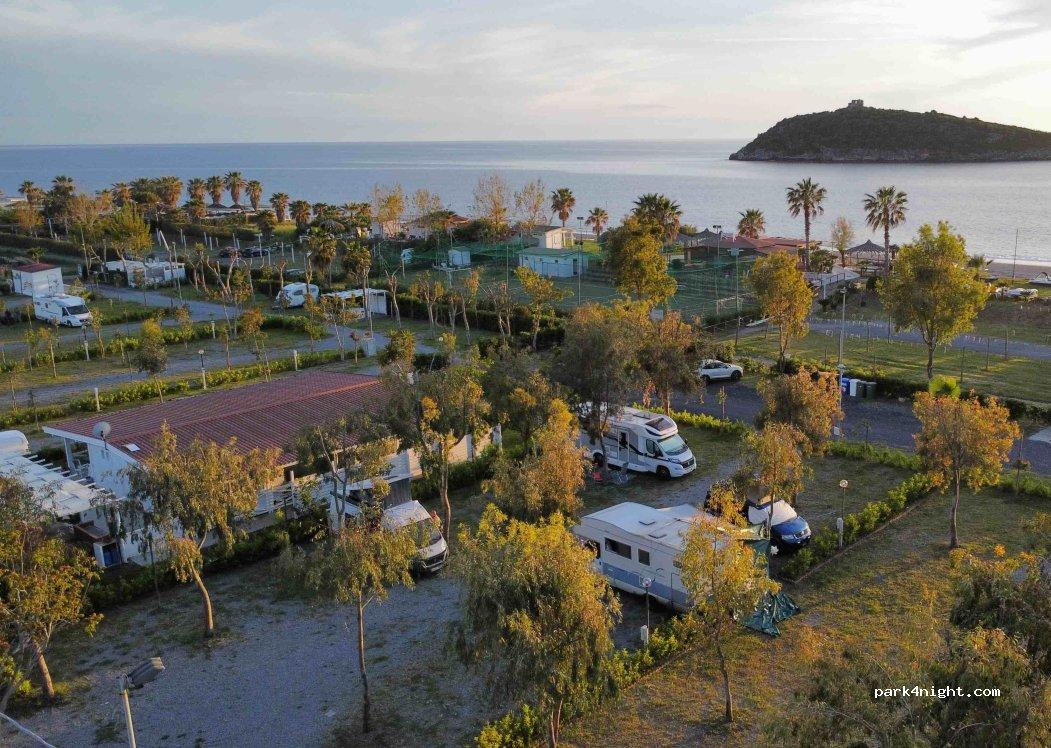 Area di sosta camper "La Divina" - Foto 3