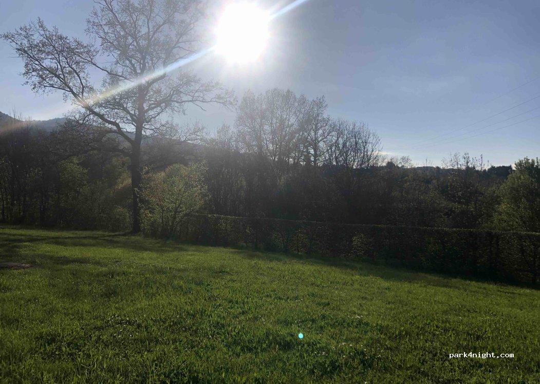 Terrain de Stationnement de Camping-cars de Beauzac - Foto 2