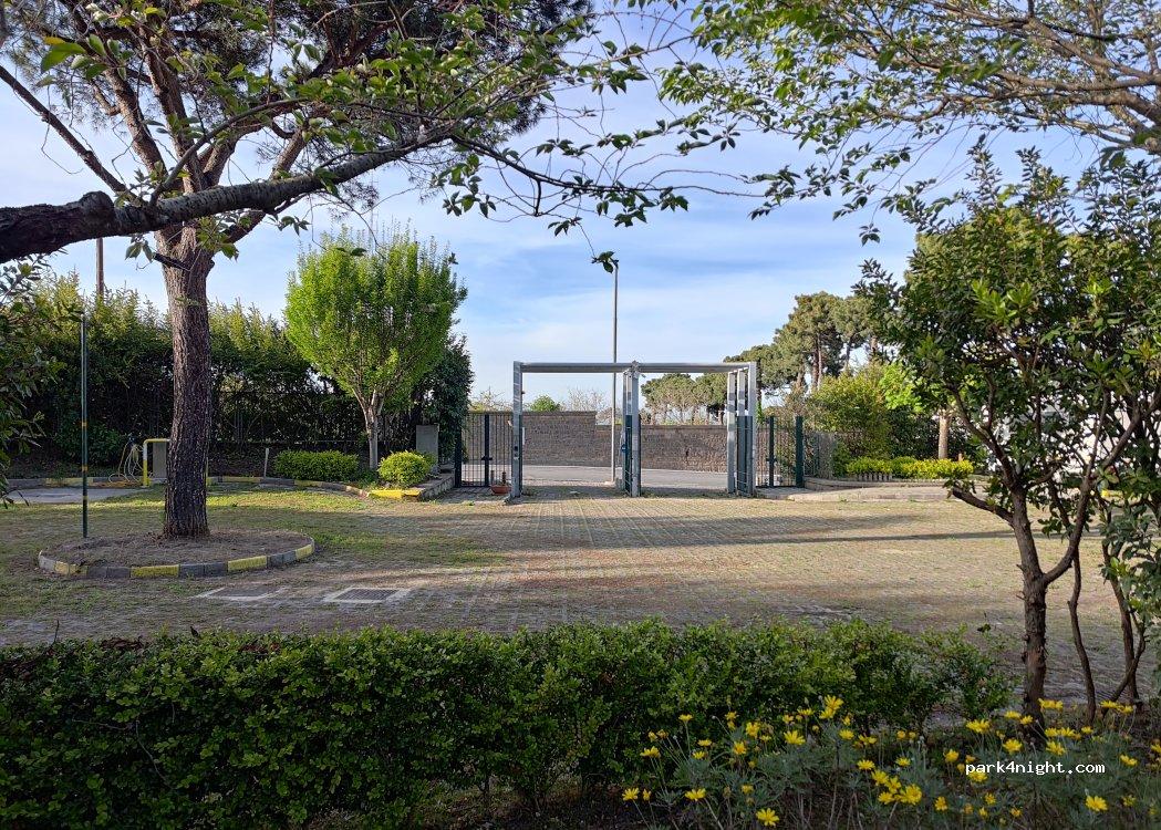 Sosta Camper Napoli - Parco Dei Camaldoli - Foto 4