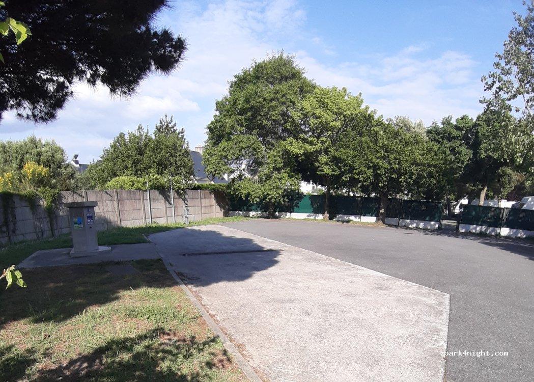 [AirePark] Aire de camping-cars Municipale Le Pouliguen - Réseau AireServices - Foto 5