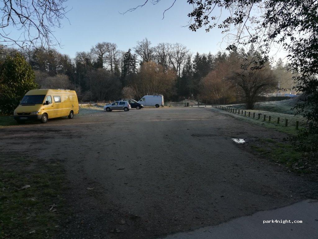 Area autocaravanas La Chapelle sur Edre - Foto 3