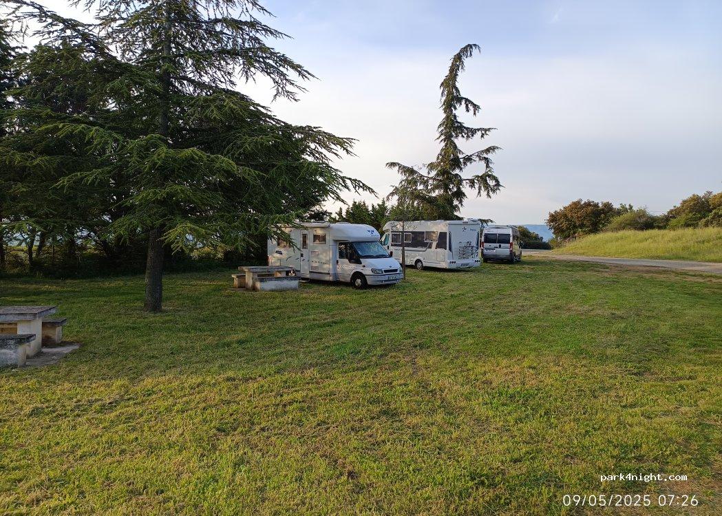 Area Camping Car Gordes - Foto 7