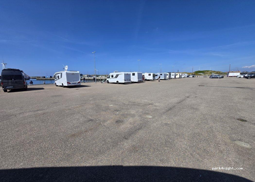 Autocamper plads Hvide Sande Havn - Foto 4