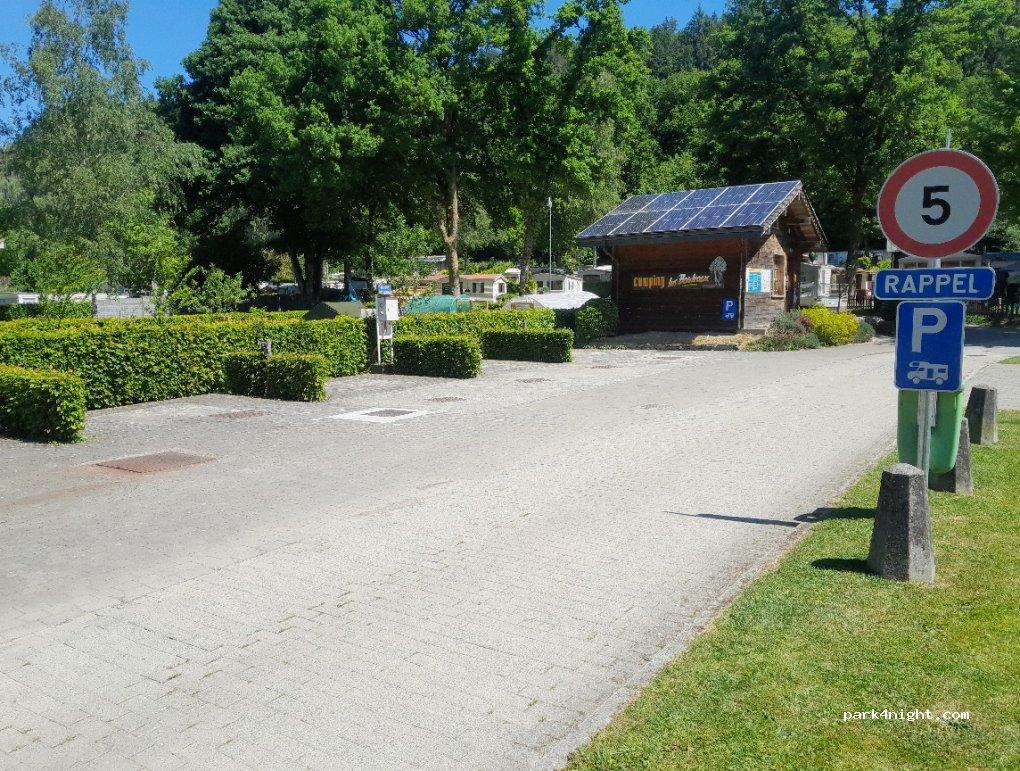 Aire de camping-car gratuite de Revin - Foto 3