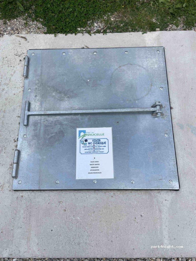 Aire de Camping Car Municipale - Naucelle - Foto 3