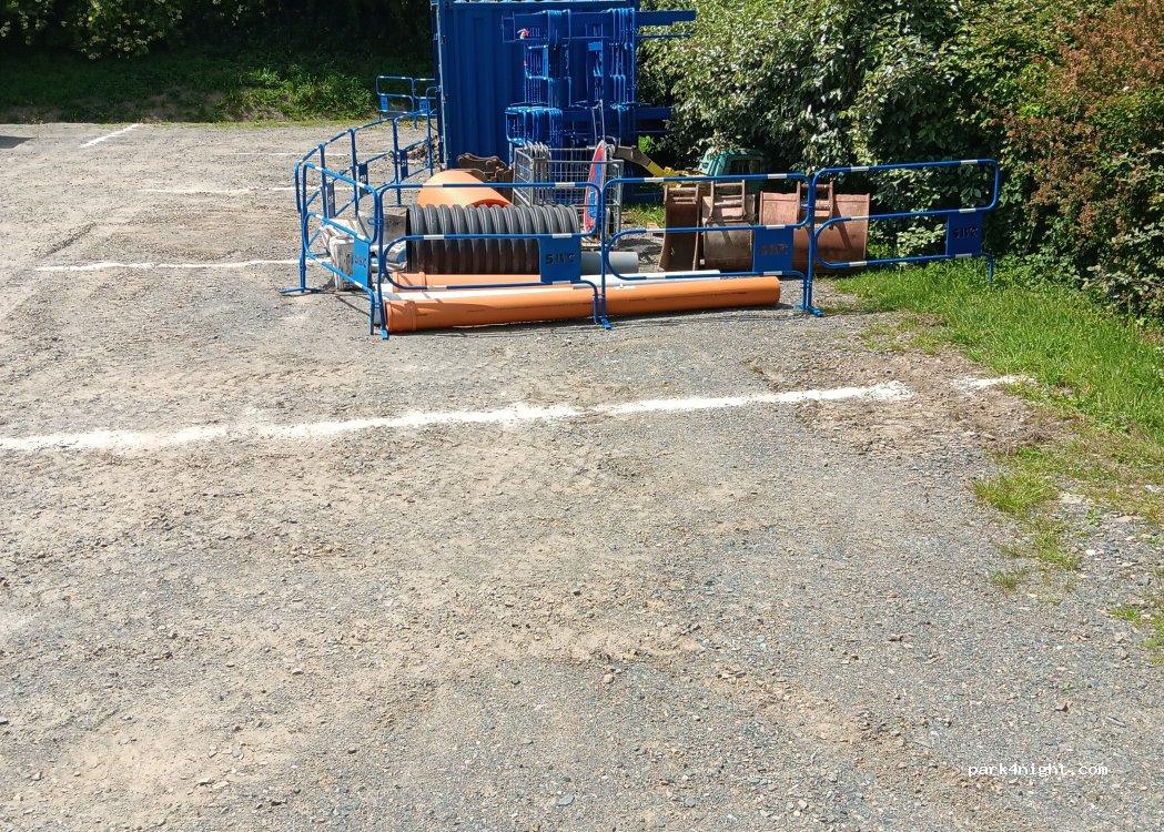 Aire de camping-car La Roche-Derrien - Foto 3