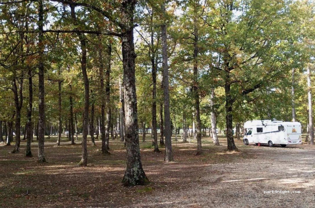 Aire de camping-car Les hautes garrigues - Foto 6