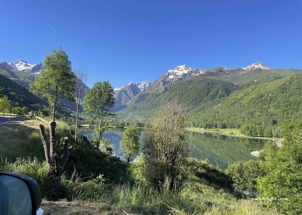 Aire de services camping-cars 65510 Loudenvielle - Foto 6