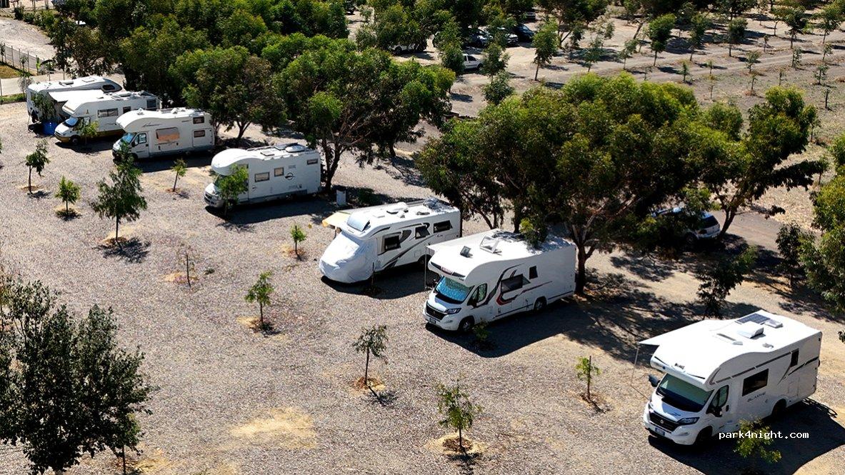 Area Sosta Camper e Caravan COGOBAY - Foto 3