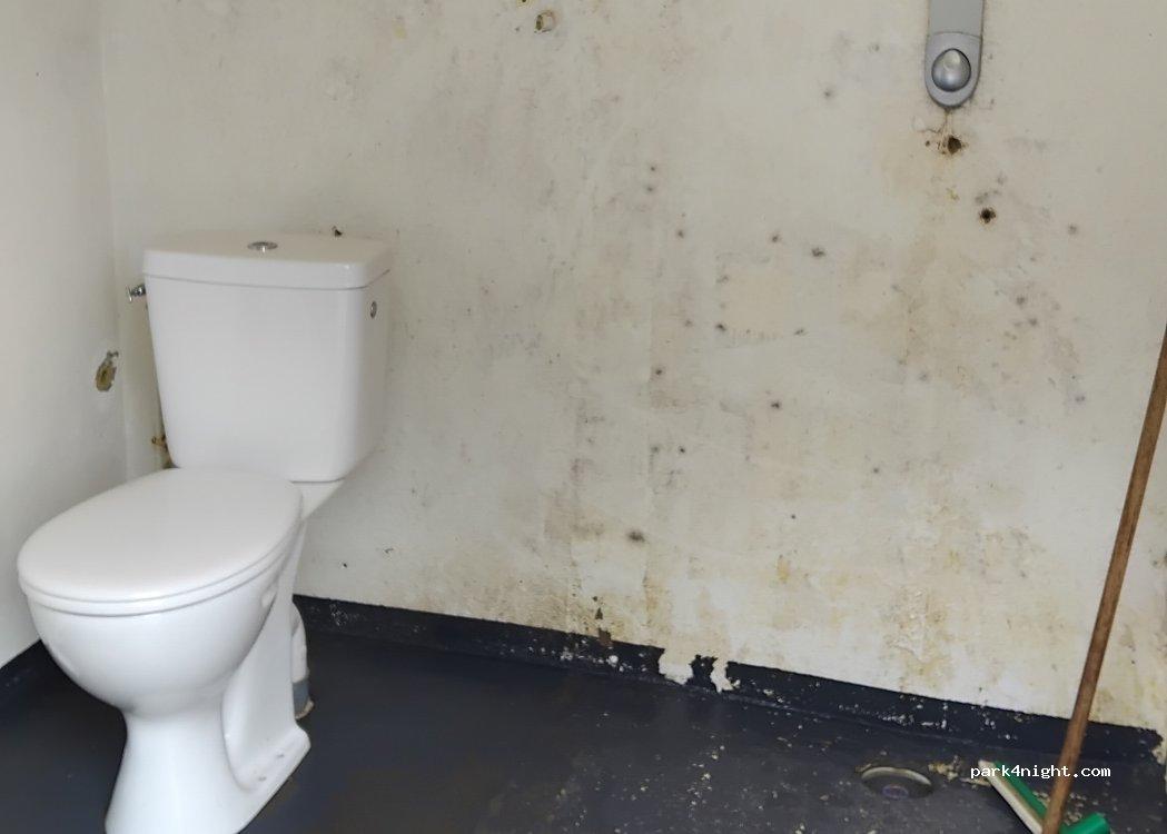 Aire Camping-car d'Entrains sur Nohain - Foto 6