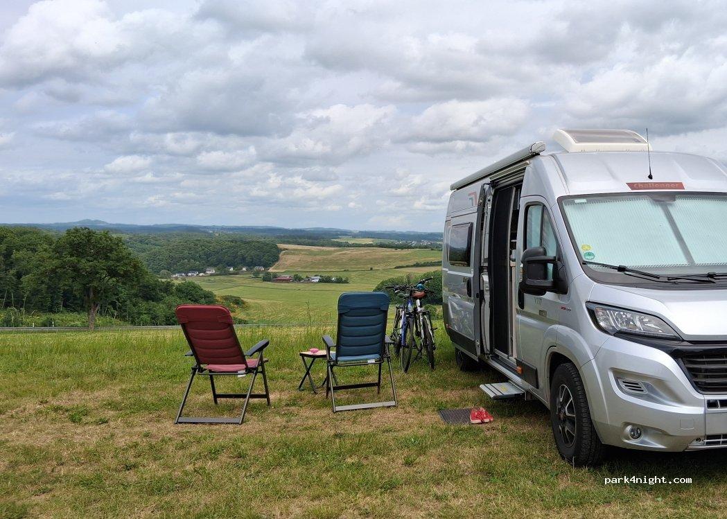 Wohnmobilhafen des Feriendorf Pulvermaar - Foto 3