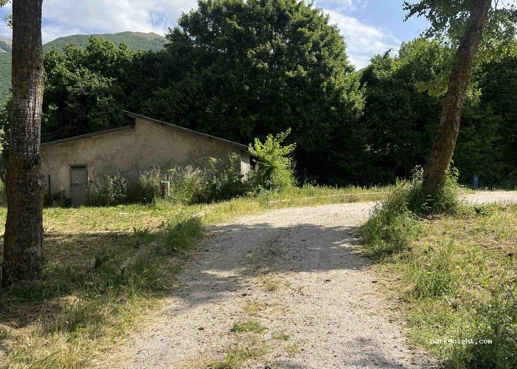 Area attrezzata camper - Foto 3