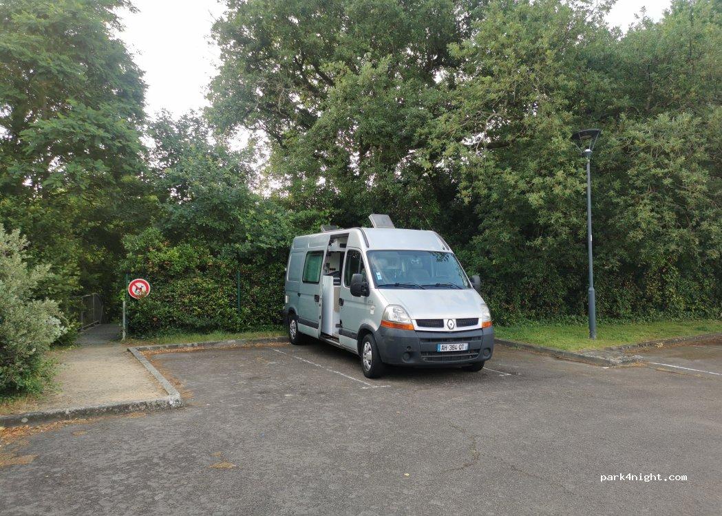 aire de camping-car Château-d'Olonne - Foto 3