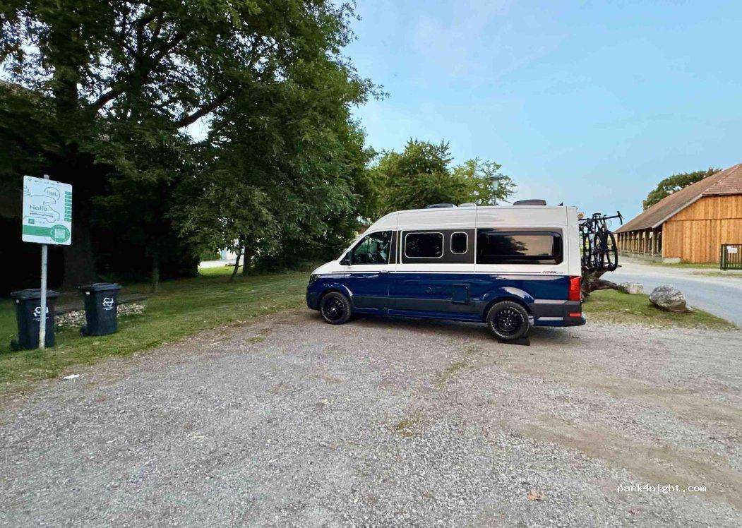 Wohnmobil- und Wohnwagenstellplatz 2193 Wilfersdorf - Foto 2