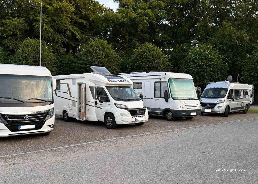 Wohnmobil- und Wohnwagenstellplatz Bad Oldesloe - Foto 7