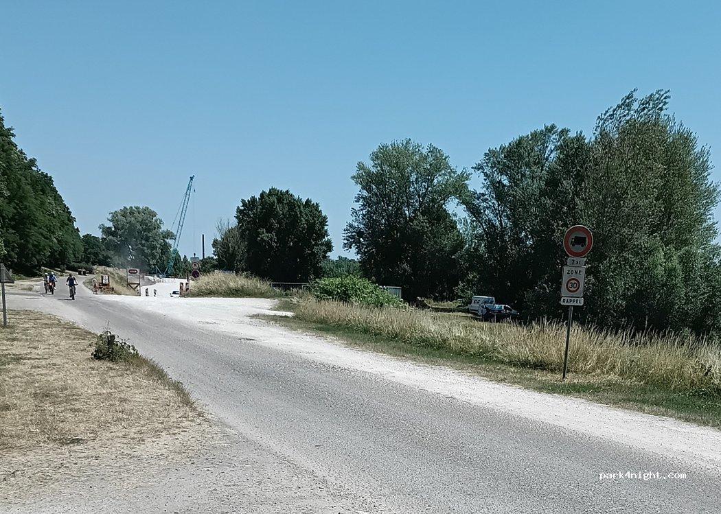 RV Rest Area - Foto 2