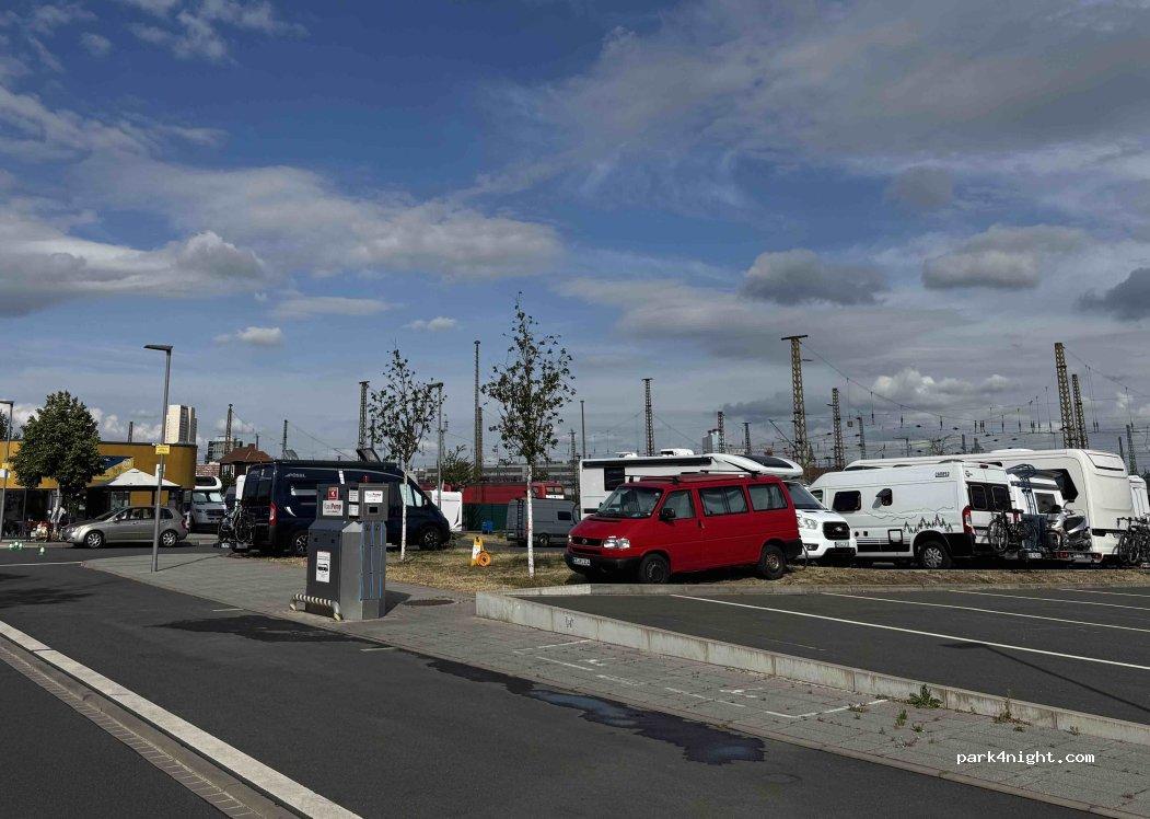 Stellplatz "Parken am Goldstück"