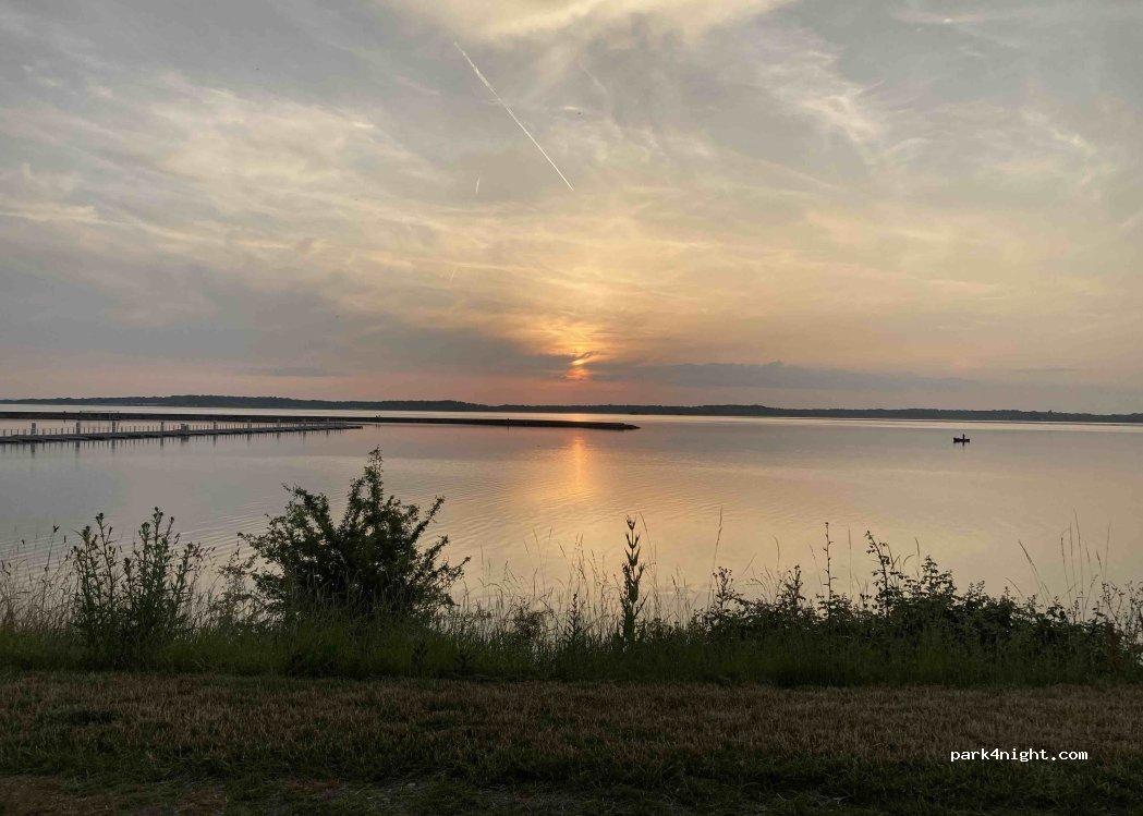 Aire camping-cars Mesnil-Saint-Père - Foto 6