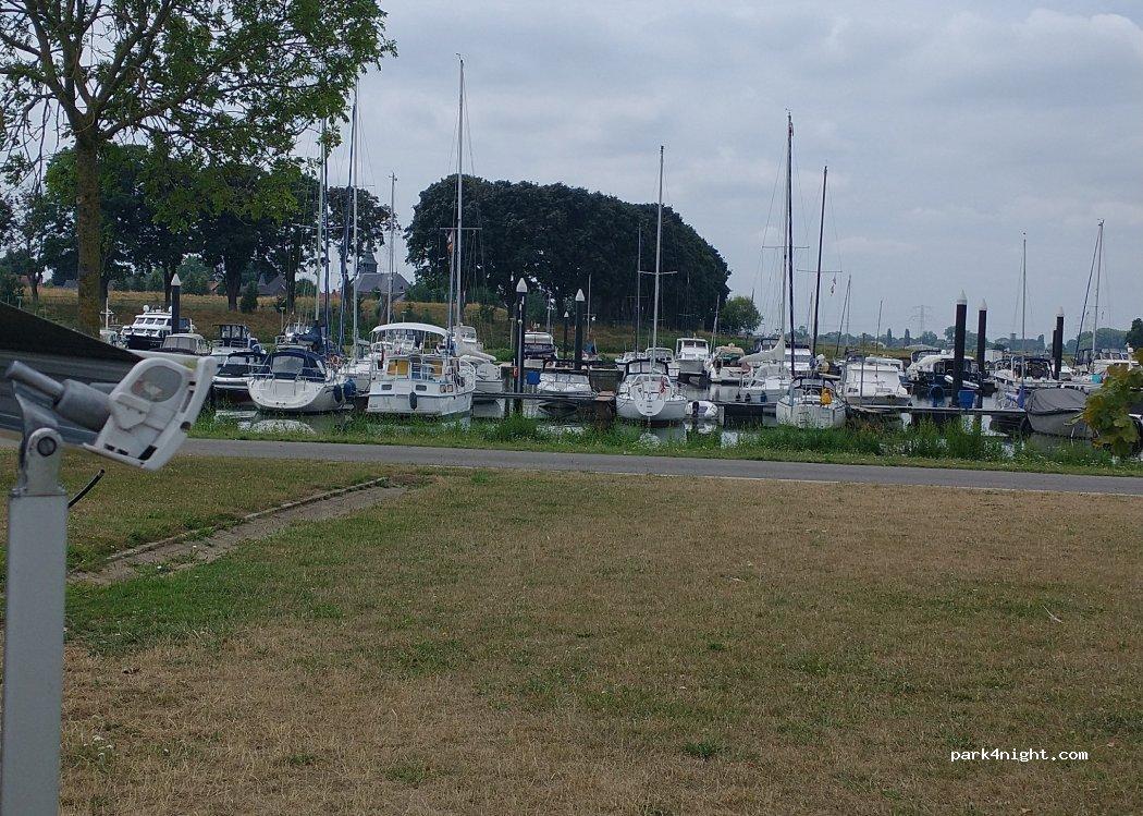 Camperplaats Jachthaven - Foto 7