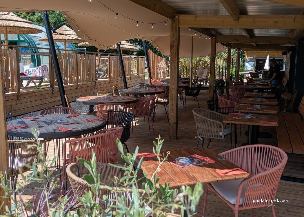 aire de stationnement camping cars 76790 Les Loges - Foto 4