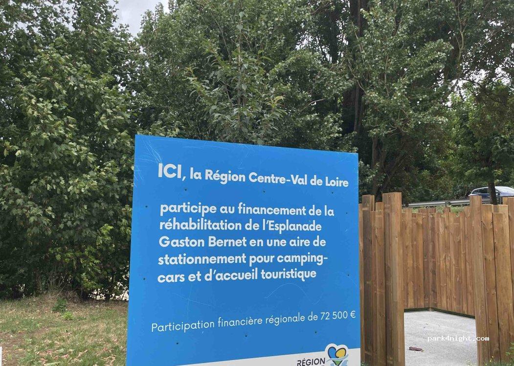 Aire de Camping-Car Mehun