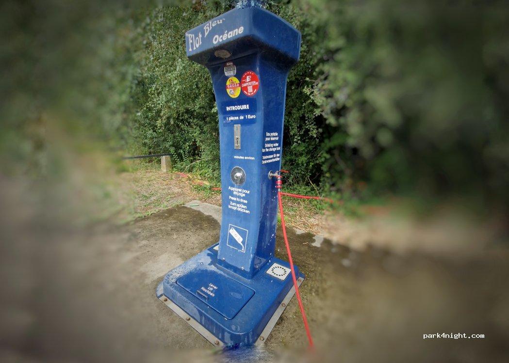 Aire de service pour camping-cars Bressuire - Foto 2