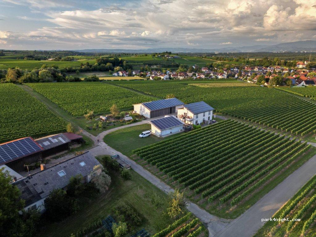 Wohnmobil Stellplatz Freiburg - Foto 6