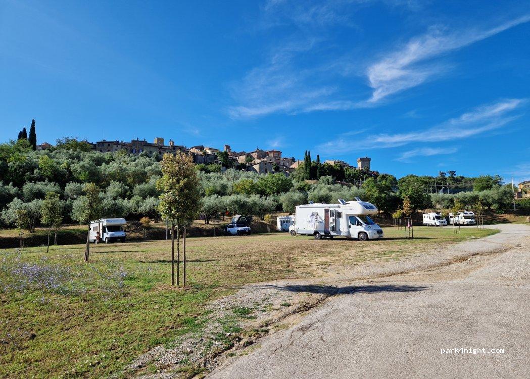Area Sosta Camper Lucignano - Foto 3