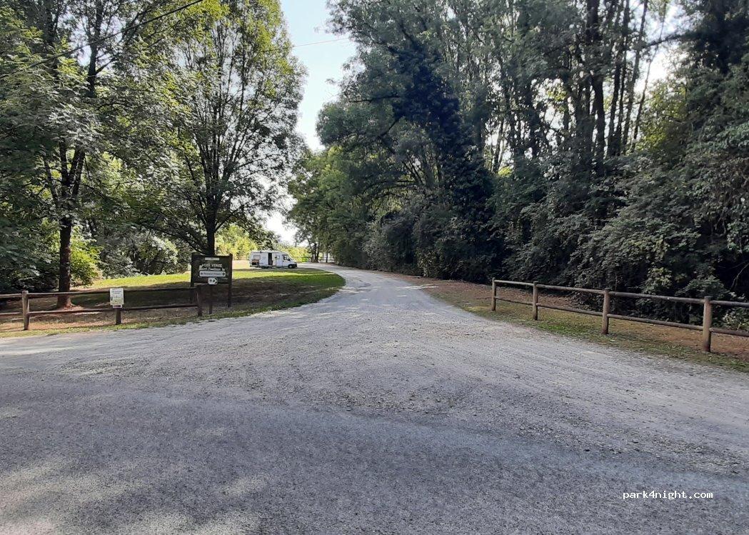 Terrain de Camping-cars de Saint-Jean-de-Côle - Foto 3