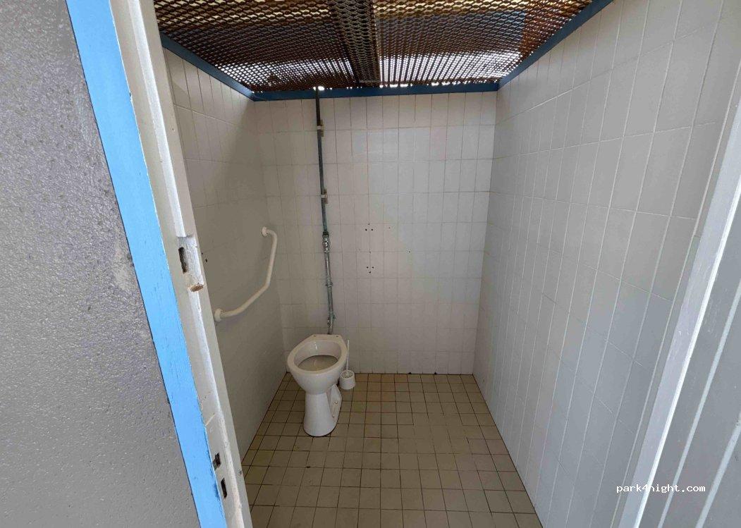 Aire de camping-cars Le Chay Angoulins - Foto 5