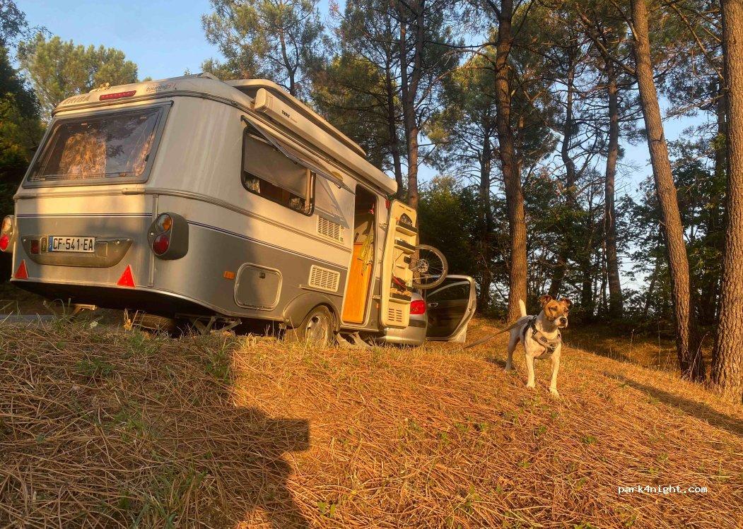 Aire camping-cars Pont de Larn