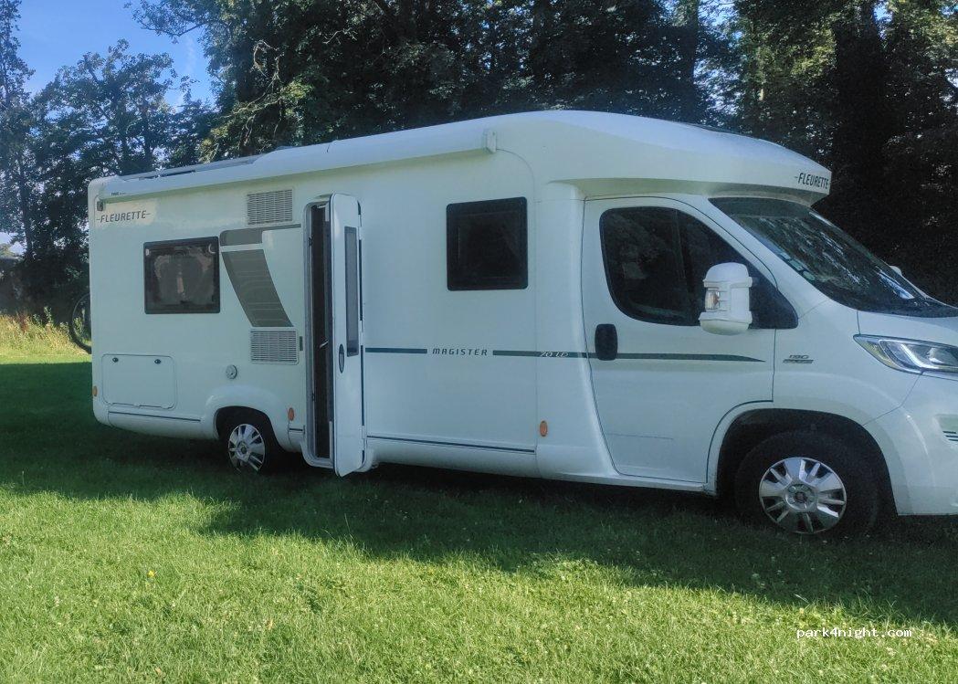 Aire de stationnement Camping-cars - Foto 5