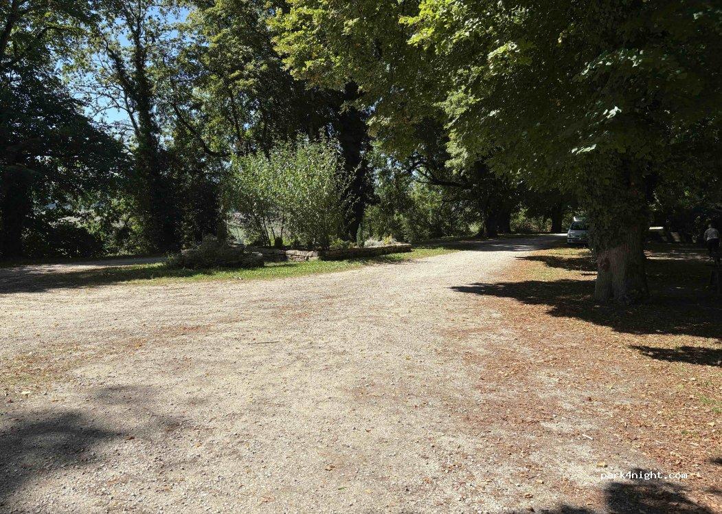 aire de services et stationnement camping cars 52150 Bourmont-entre-Meuse-et-Mouzon - Foto 7