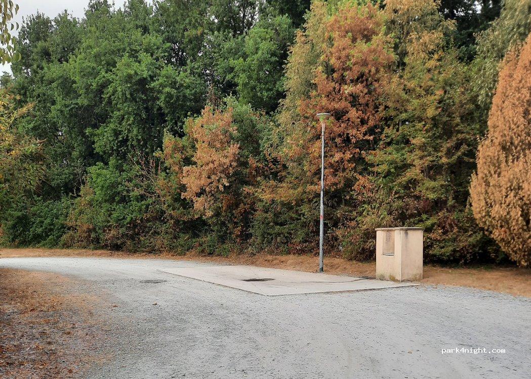 Aire de camping cars, near Labruguière - Foto 5